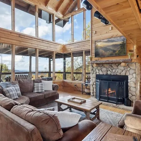 Serenity - Sweeping Mountain Views From Every Room